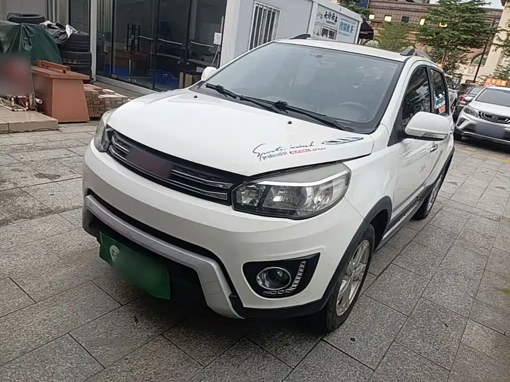 Haval H1 2017 — фото 1