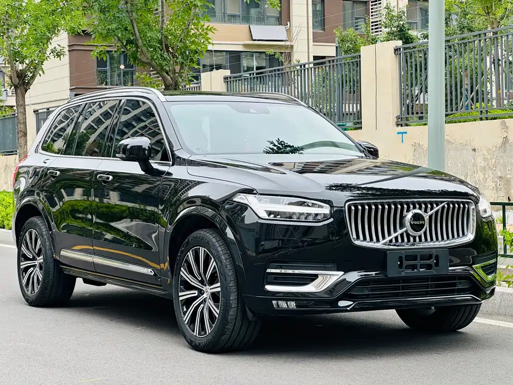 Volvo XC90 2019 — фото 17