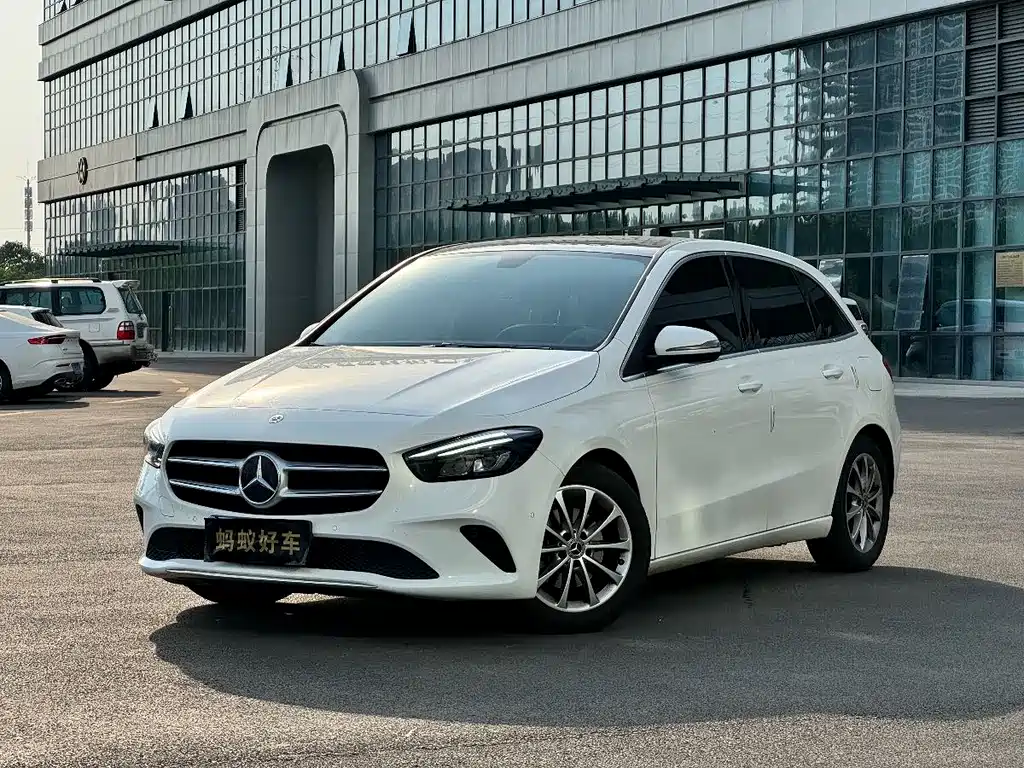 Mercedes-Benz B-Class 2021