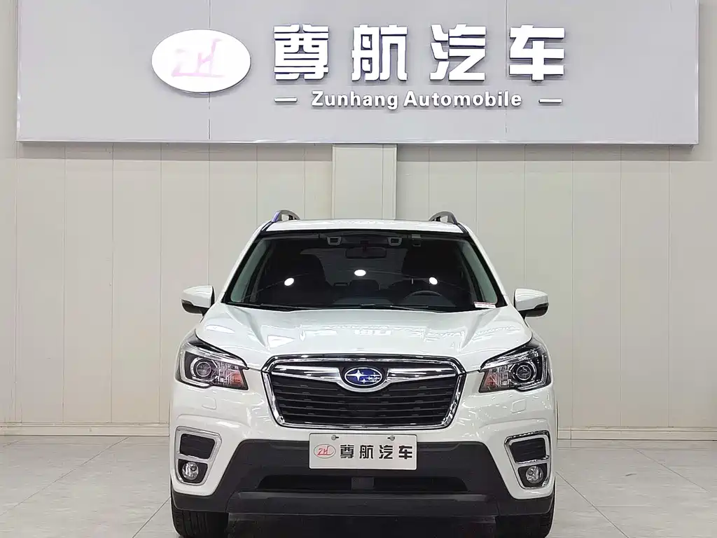 Subaru Forester 2019 — фото 2