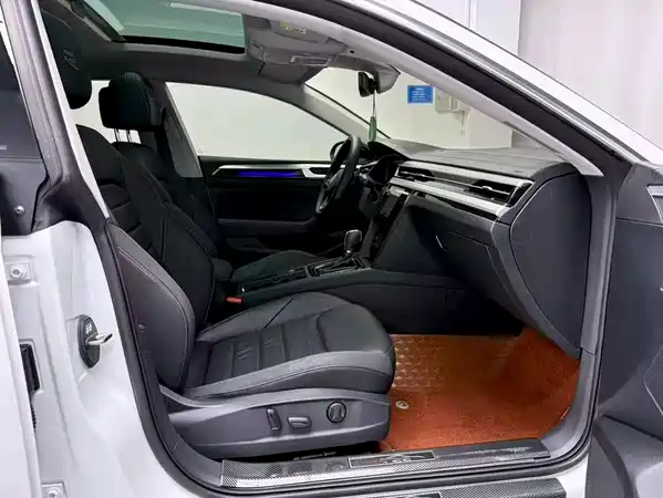 Volkswagen CC 2024