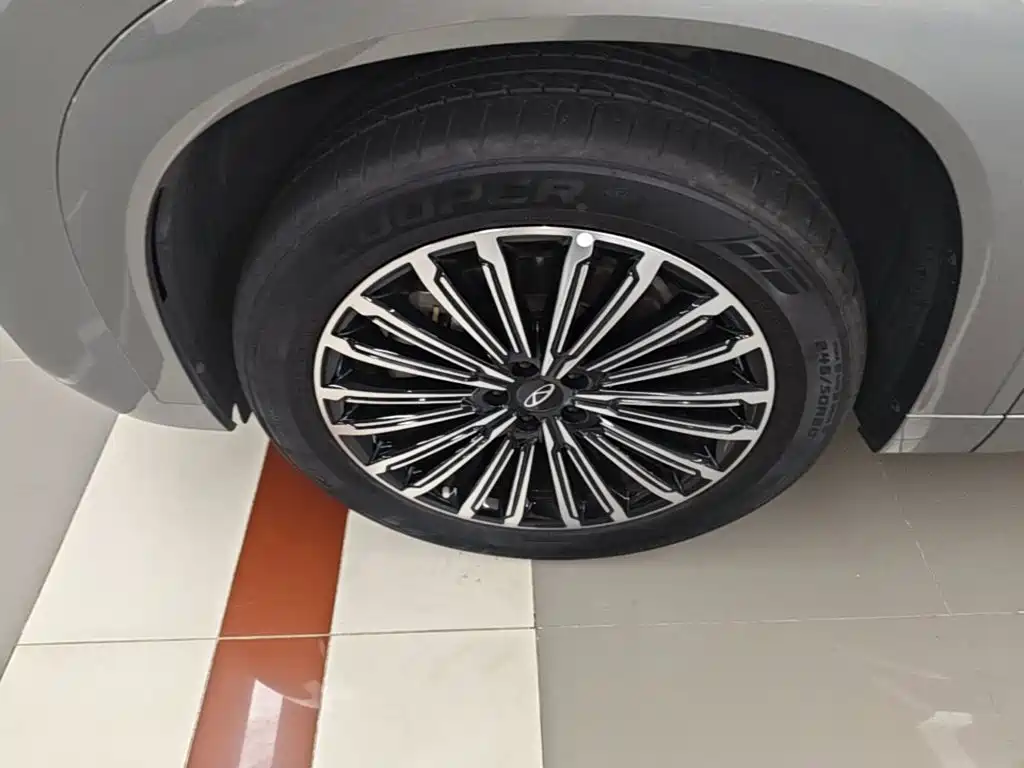 Chery Tiggo 9 C-DM 2024 — фото 23