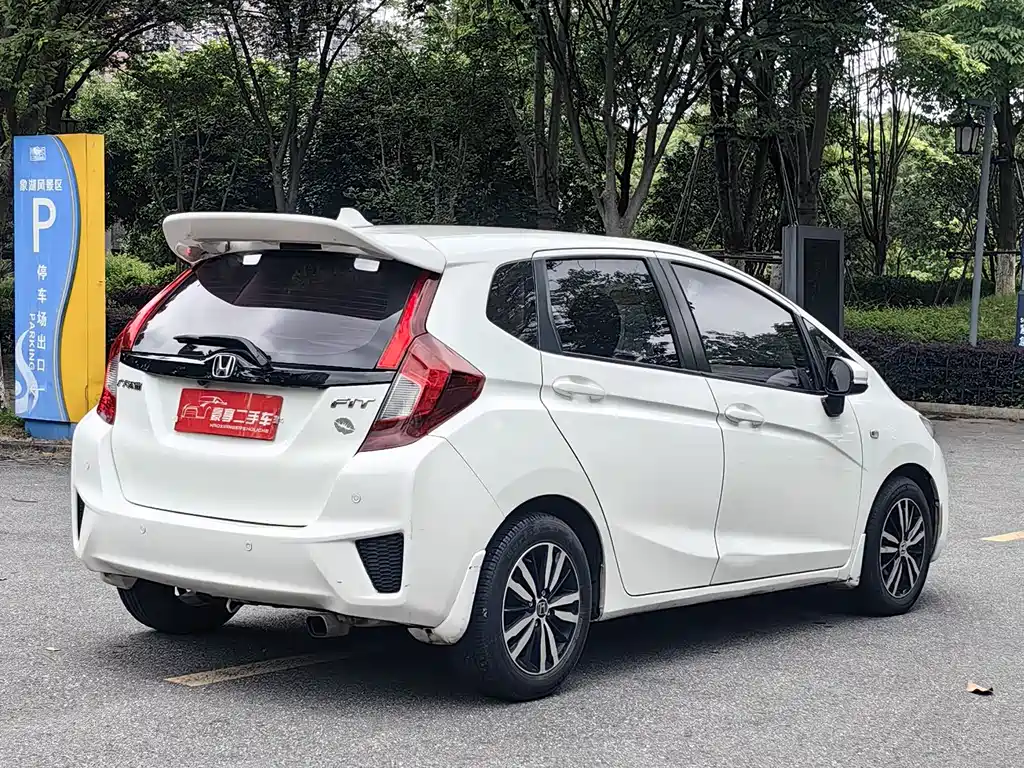 Honda Fit 2017 — фото 13