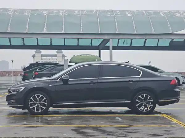 Volkswagen Magotan 2021