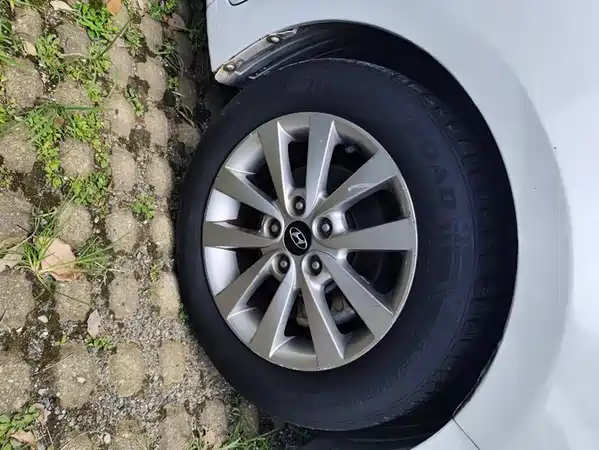Hyundai Mistra 2015