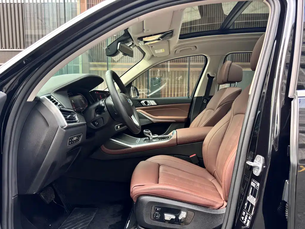 BMW X7 2019 — фото 16