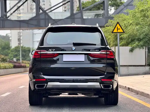 BMW X7 2019