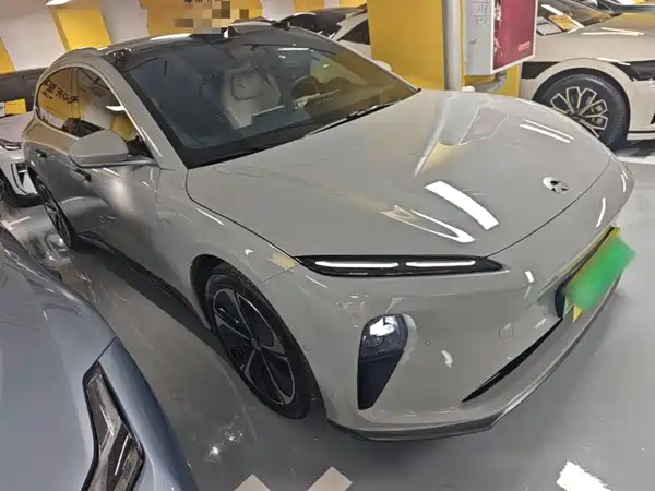 NIO ET5T 2024