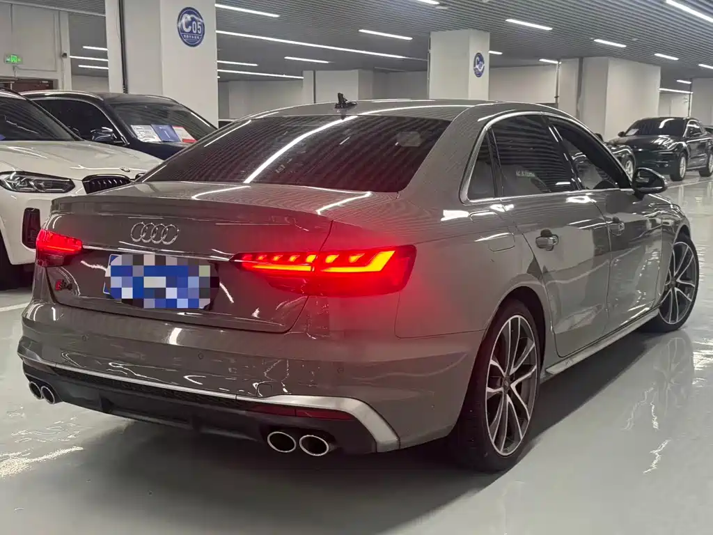 Audi S4 2020 — фото 19