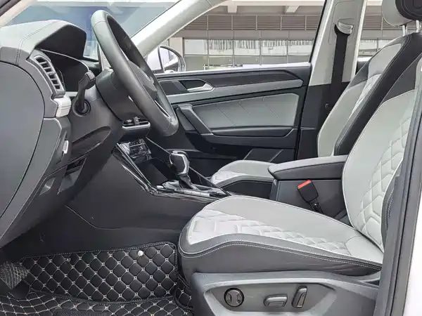 Volkswagen Tayron 2023