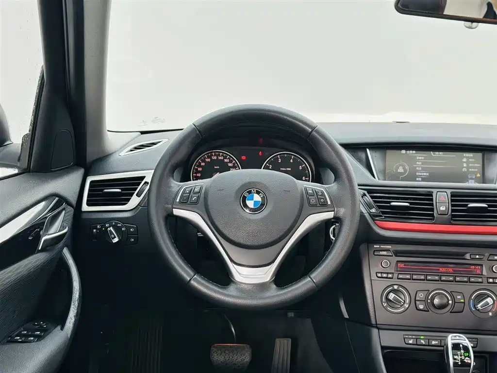 BMW X1 2016 — фото 17