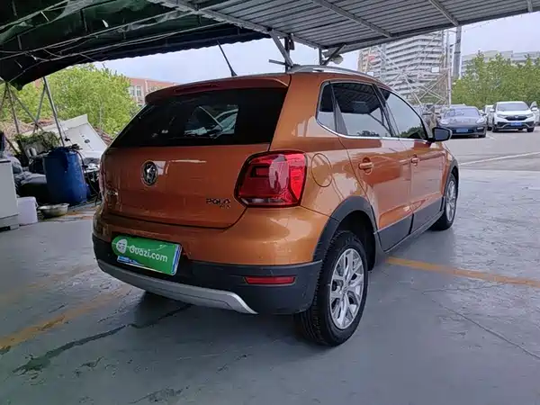 Volkswagen Polo 2016