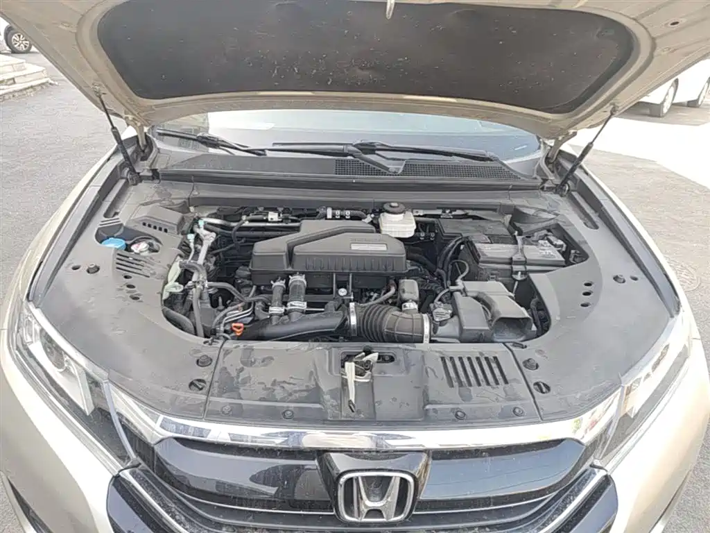 Honda UR-V 2017 — фото 20