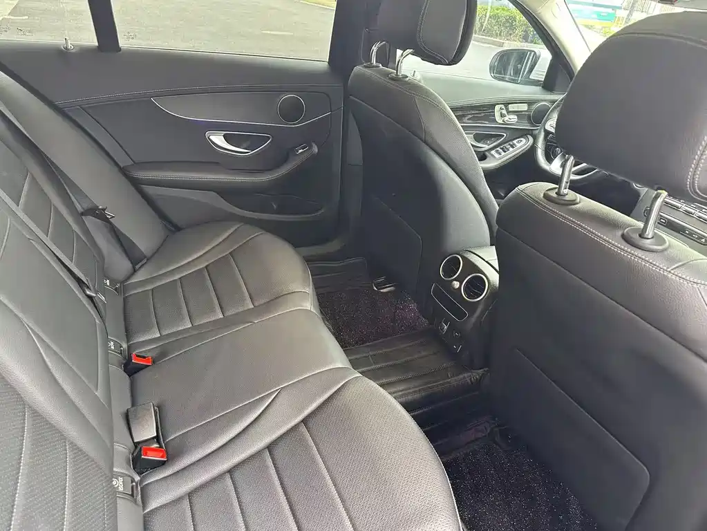 Mercedes-Benz C-Class 2020 — фото 10