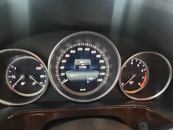 Mercedes-Benz E-Class 2014