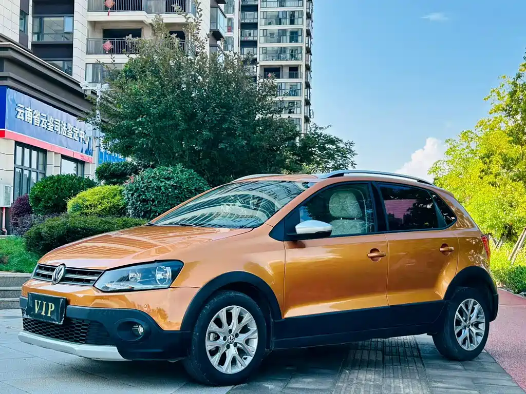 Volkswagen Polo 2015
