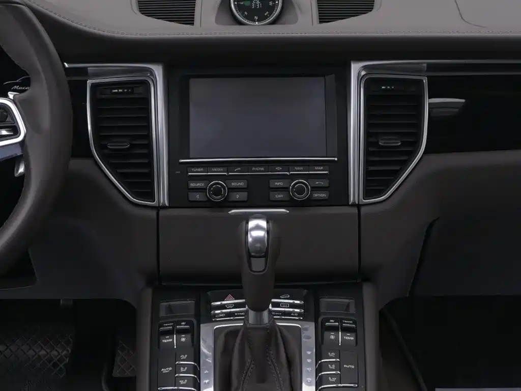Porsche Macan 2015 — фото 21
