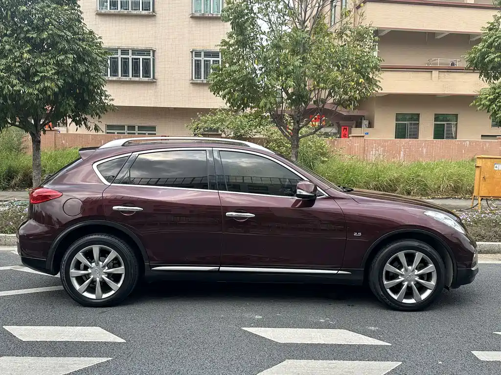 Infiniti QX50 2016 — фото 7