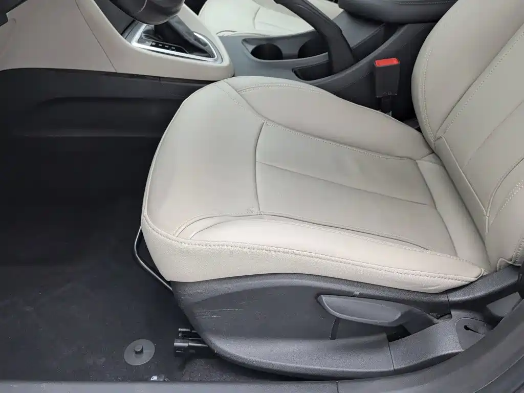 Buick Excelle GT 2019 — фото 20