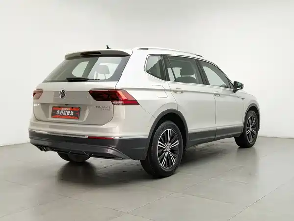 Volkswagen Tiguan L 2017