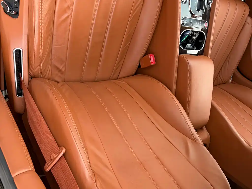 Bentley Flying Spur 2014 — фото 27