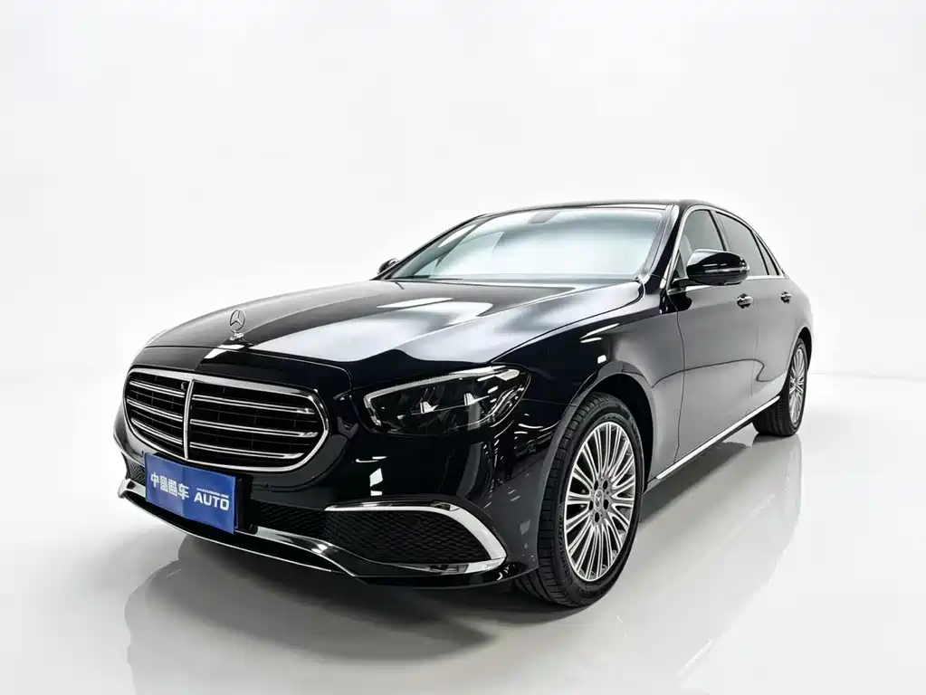 Mercedes-Benz E-Class 2023 — фото 1