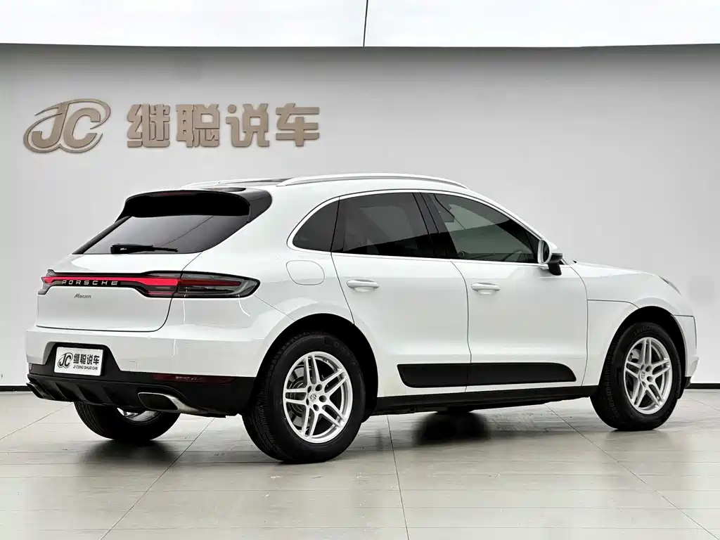 Porsche Macan 2019 — фото 9