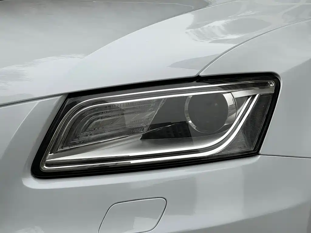 Audi Q5 2015 — фото 9