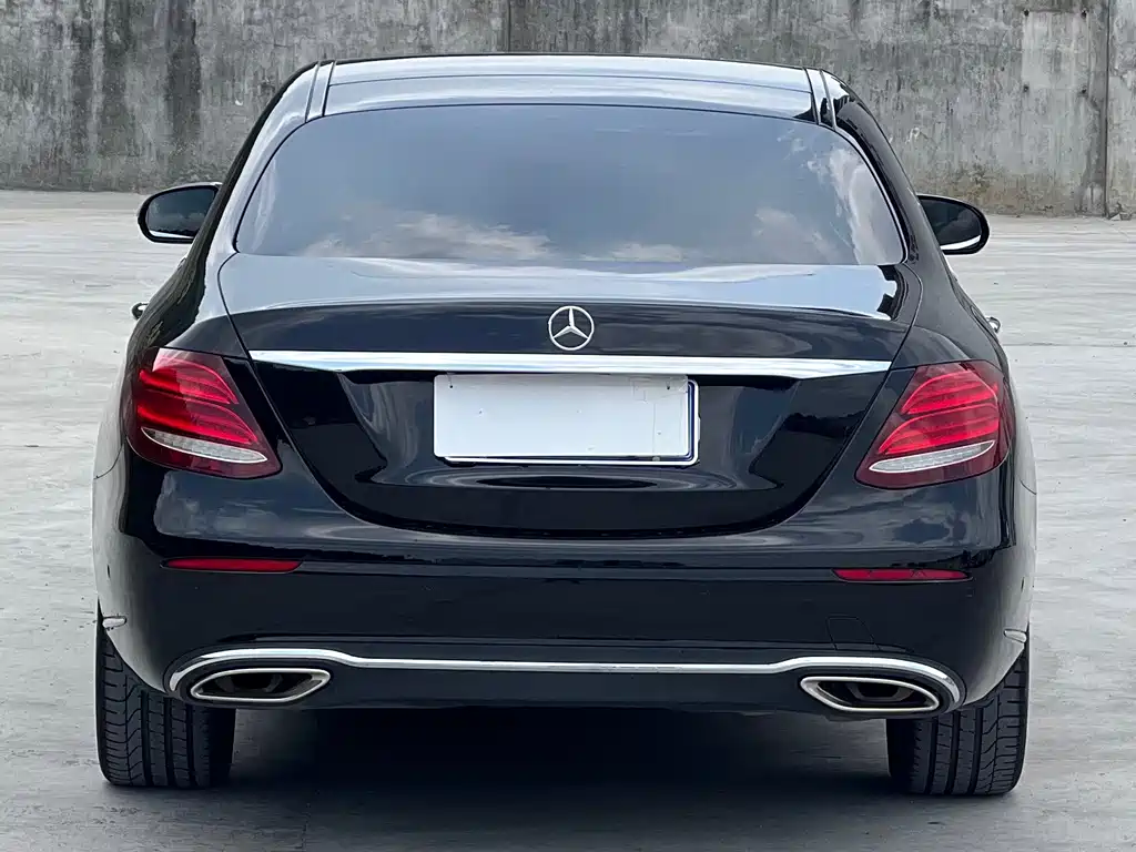 Mercedes-Benz E-Class 2020 — фото 8