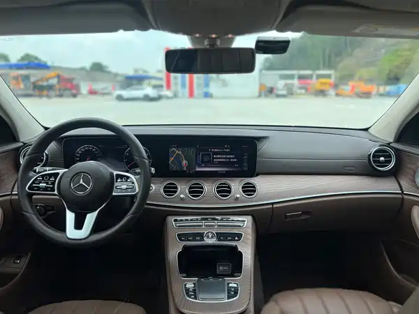Mercedes-Benz E-Class 2020