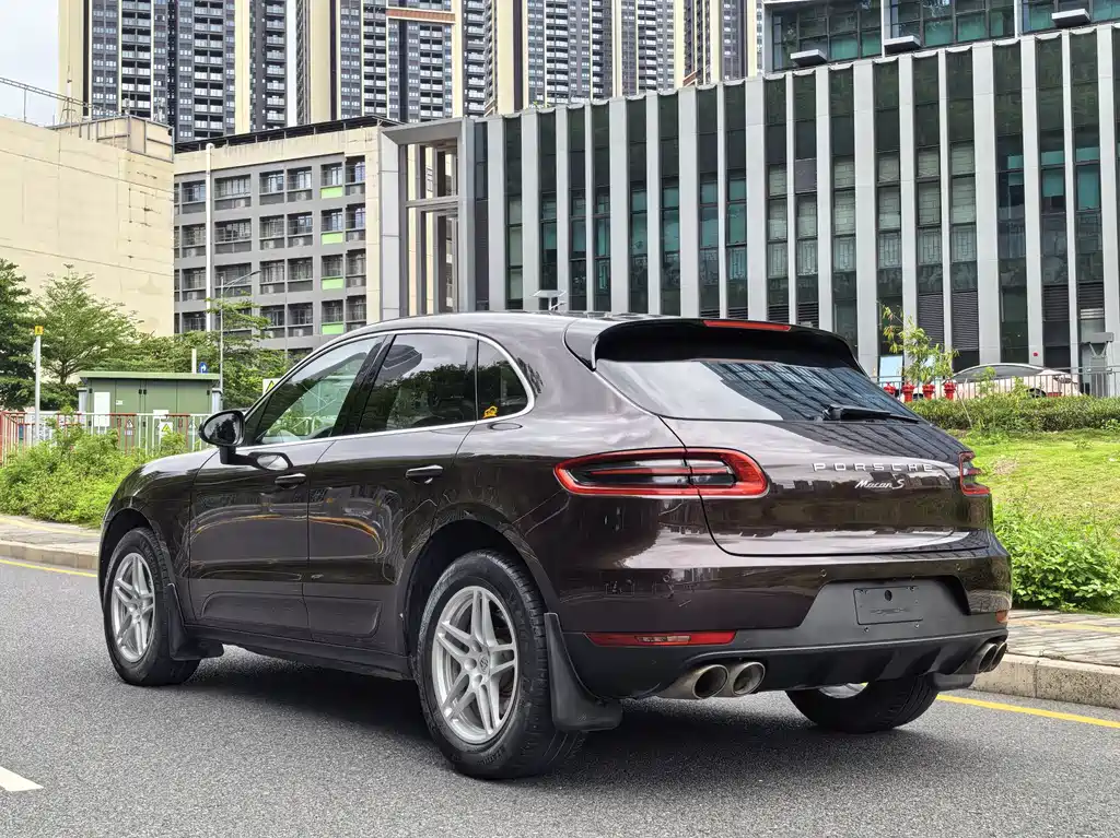 Porsche Macan 2018 — фото 4