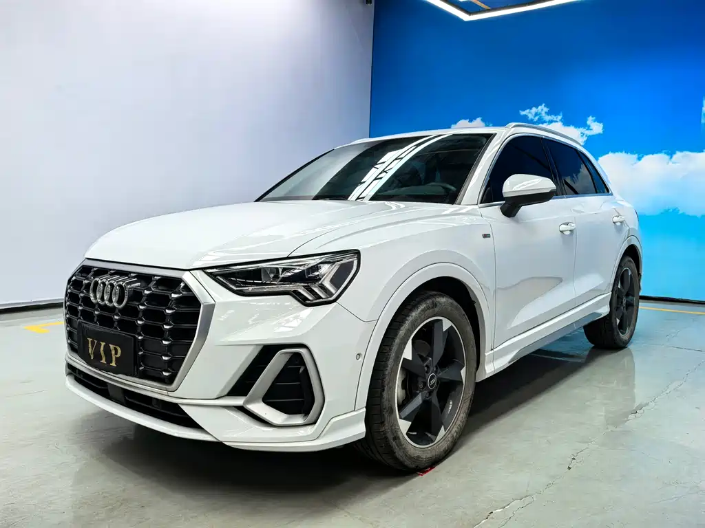 Audi Q3 2022
