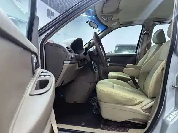 Buick GL8 2014