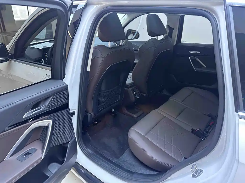 BMW X1 2023 — фото 11