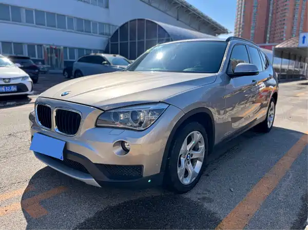 BMW X1 2012