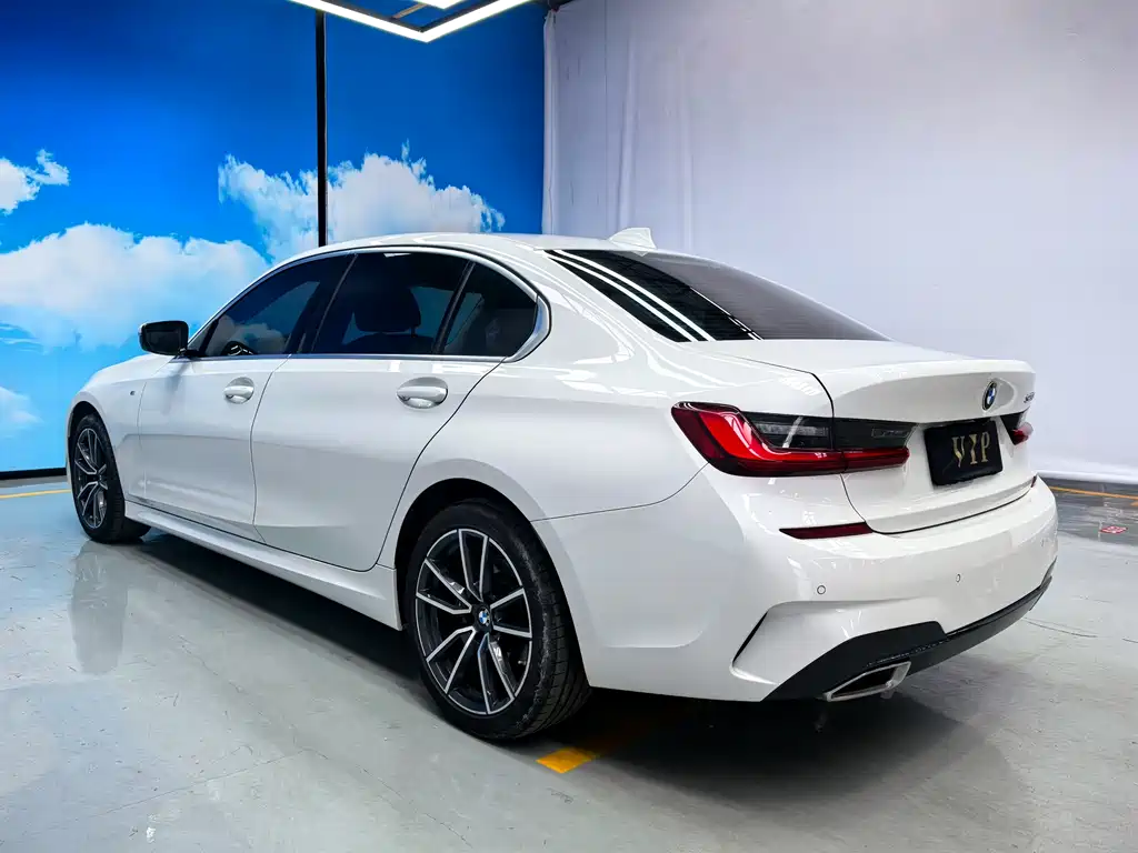 BMW 3 Series 2022