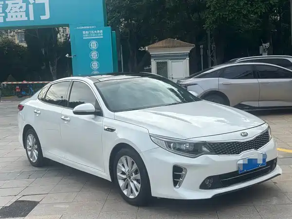 Kia K5 2016