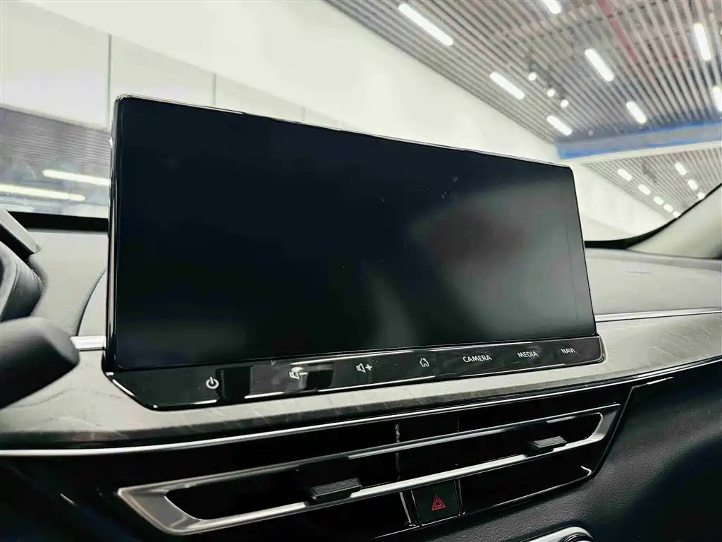 Nissan Teana 2024 — фото 15