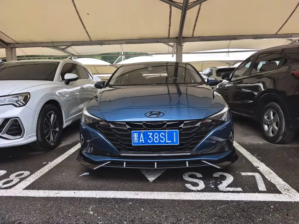 Hyundai Elantra 2022 — фото 2