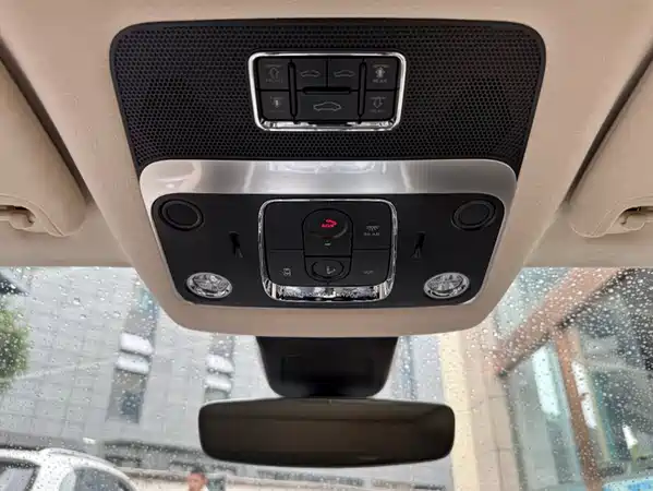Bentley Flying Spur 2022