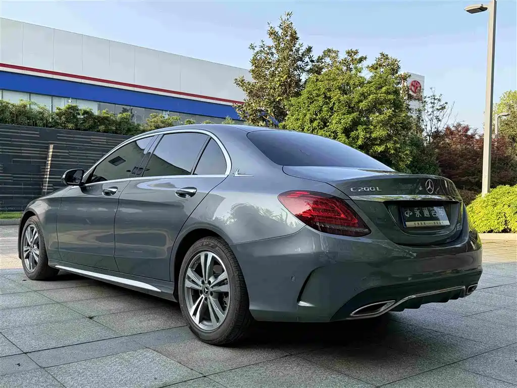 Mercedes-Benz C-Class 2020 — фото 18