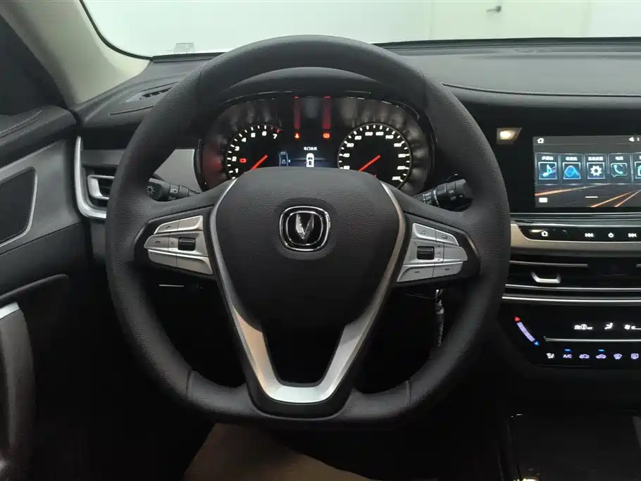 Changan CS35PLUS 2020 — фото 15