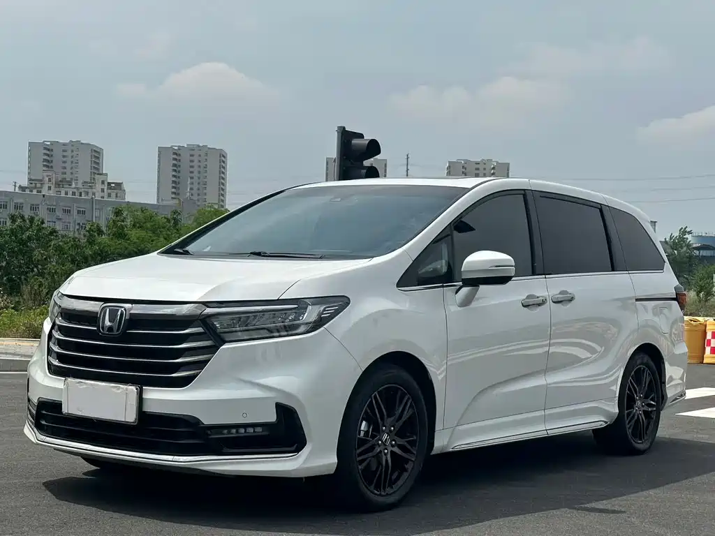 Honda Odyssey 2022 — фото 1