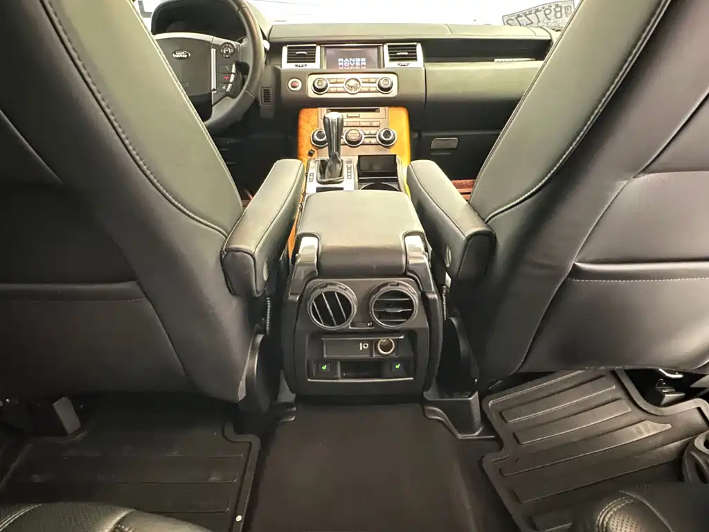 Land Rover Range Rover Sport 2012 — фото 15