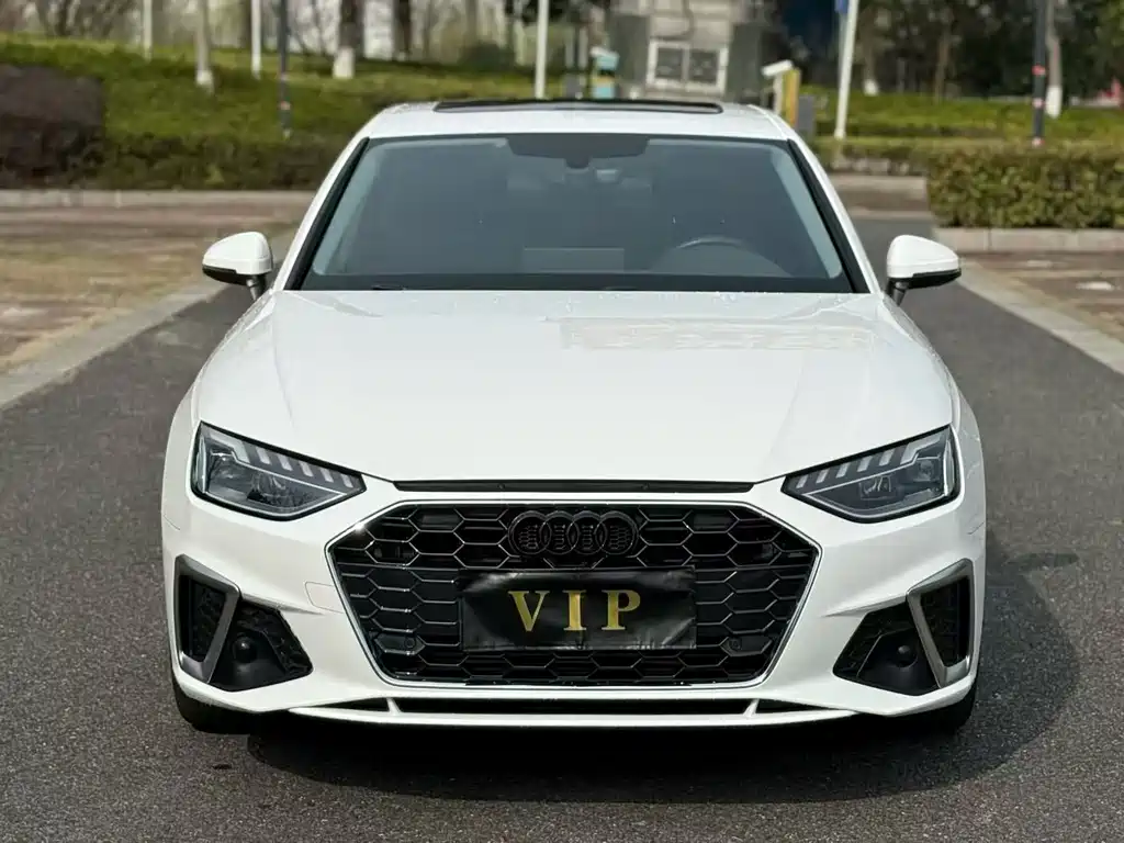 Audi A4L 2023 — фото 2