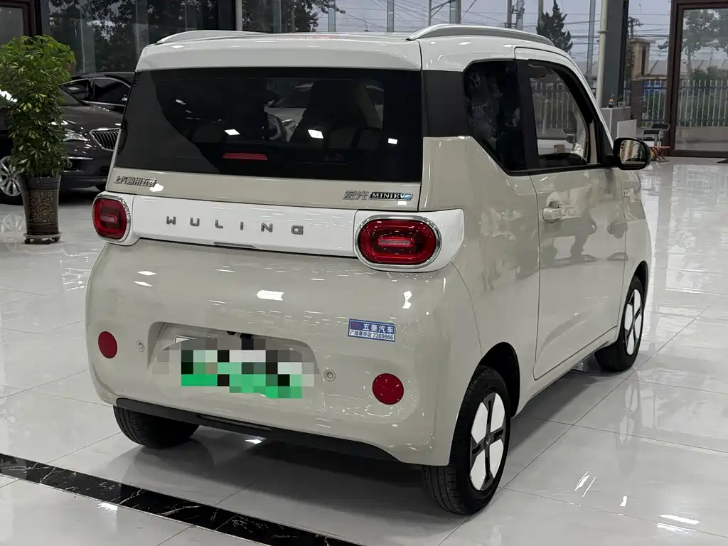 Wuling MINIEV 2024