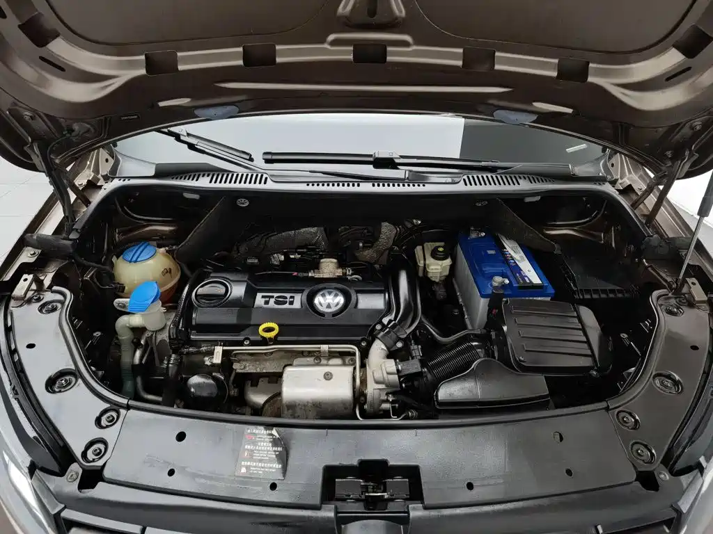 Volkswagen Touran 2014