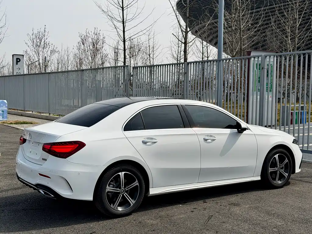 Mercedes-Benz A-Class 2025 — фото 5