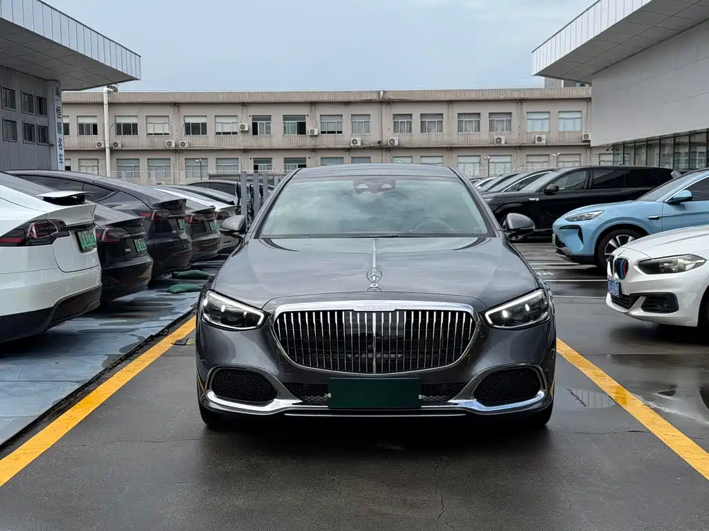 Mercedes-Benz Maybach S-Class 2026