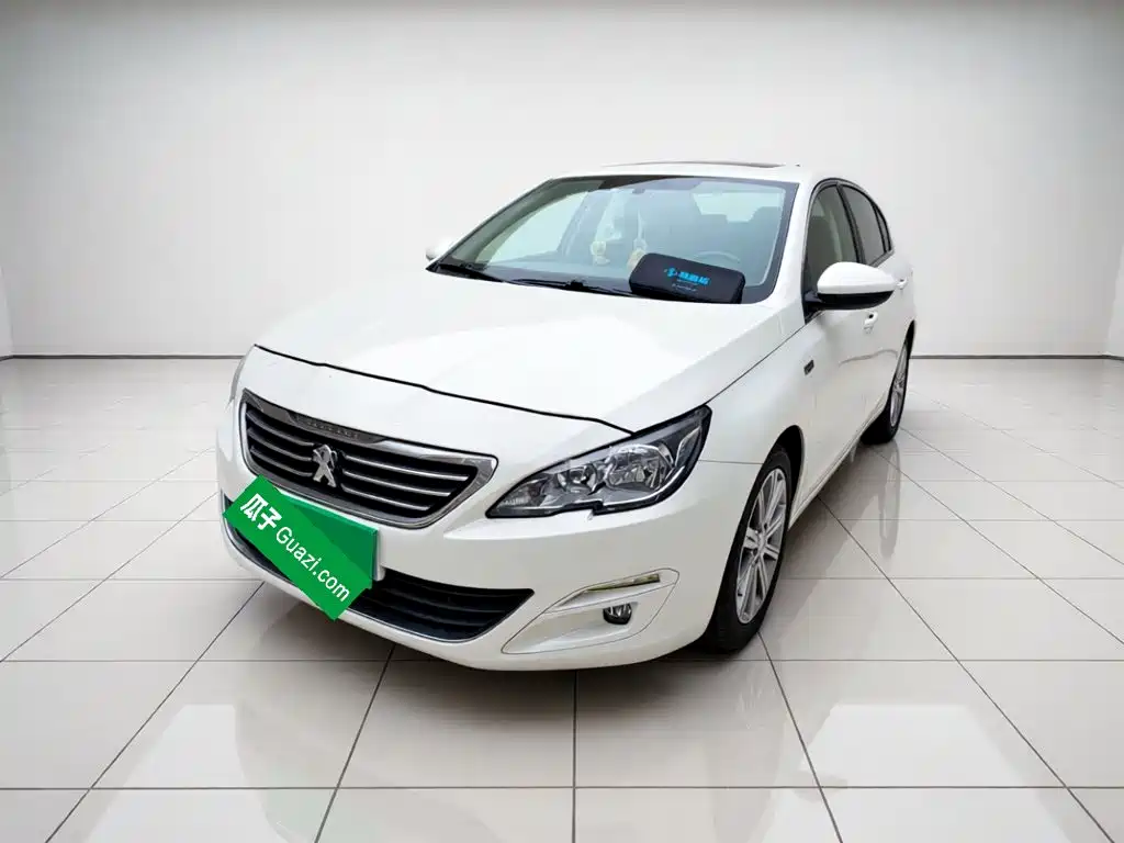 Peugeot 408 2016